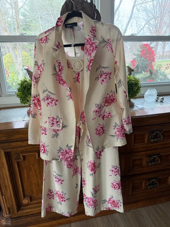 Alice Blue Pants - Alice Blue Cream Floral Jumpsuit & Blazer Set with Pink Roses
